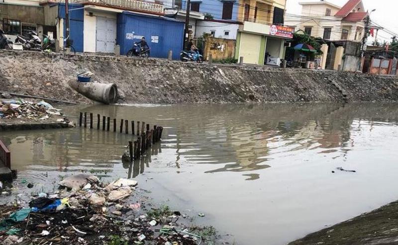 Nhà phạm phong thủy tiêm xạ sát